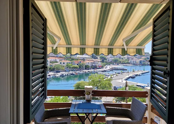 Studio Apartment Riva